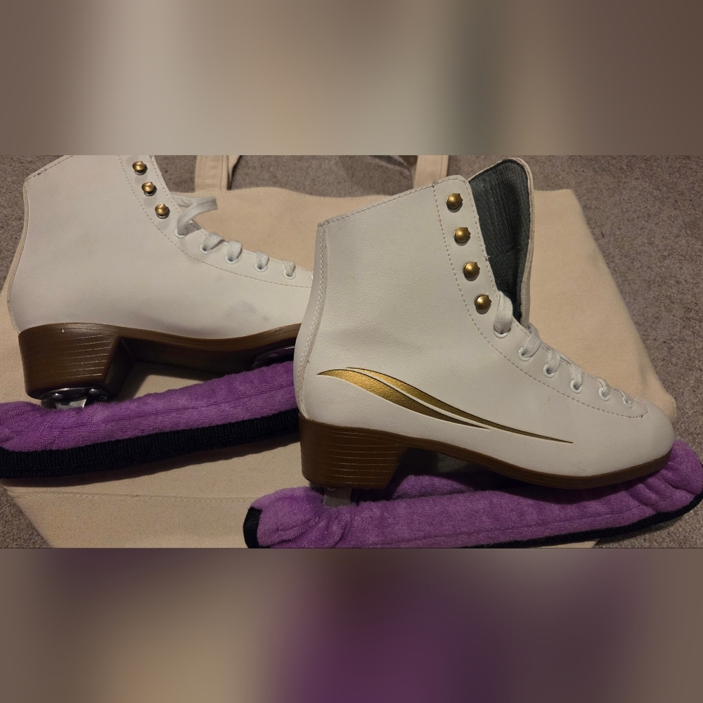 White and Gold Women's Skates - Picture 2 of 6